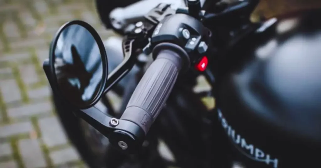 Bar End Mirror on cafe racer