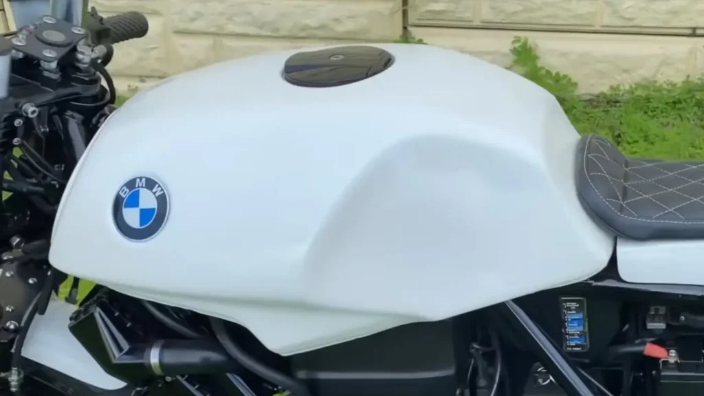 Cafe Racer Custom Fuel Tanks