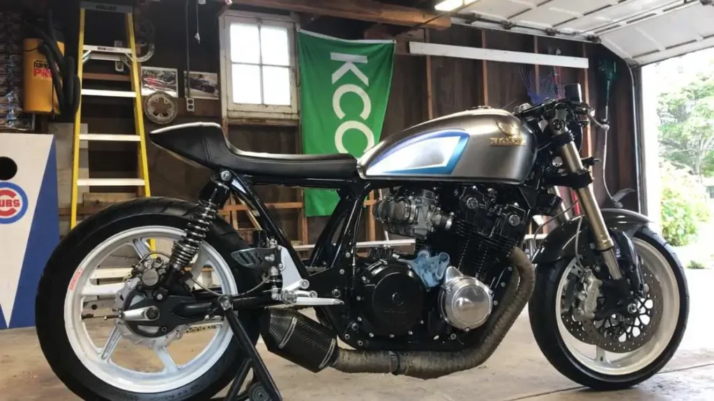 Honda CB750 1981 cafe build