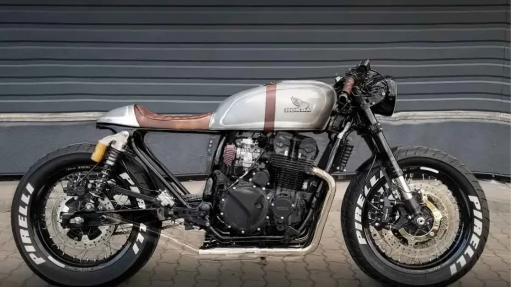 CB750 Cafe Racer build