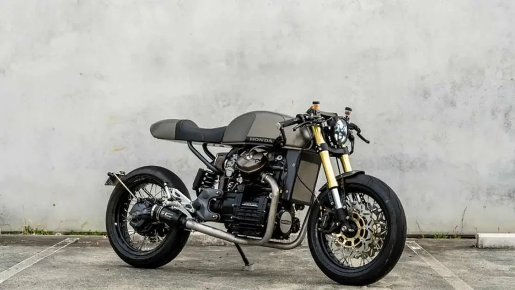 Honda CX500 – The "Poor Man’s Guzzi"