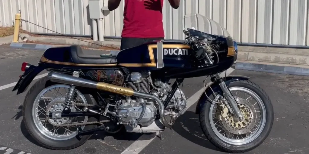 Ducati 750 GT Custom Café Racer