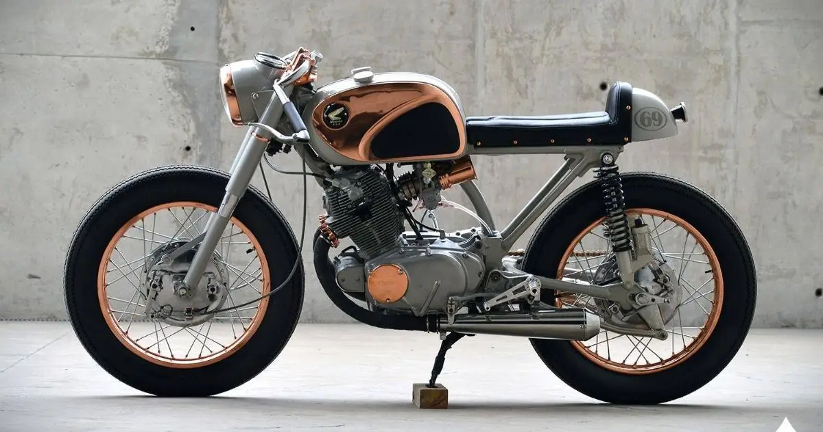 Honda CB77 Cafe Racer
