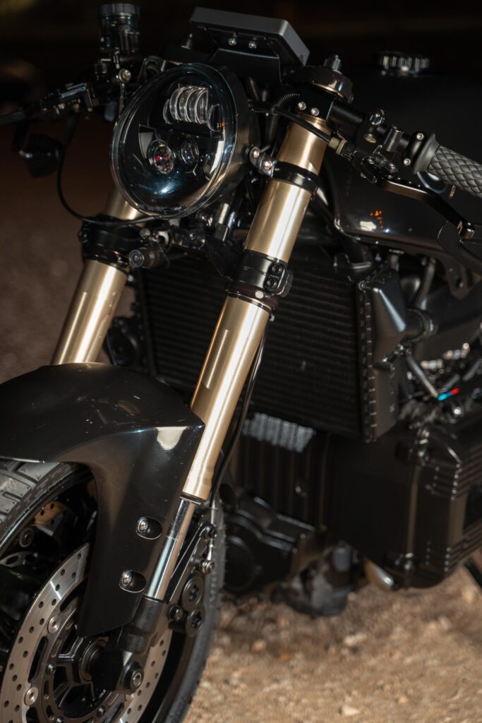 1992 BMW K75 café racer Suspension