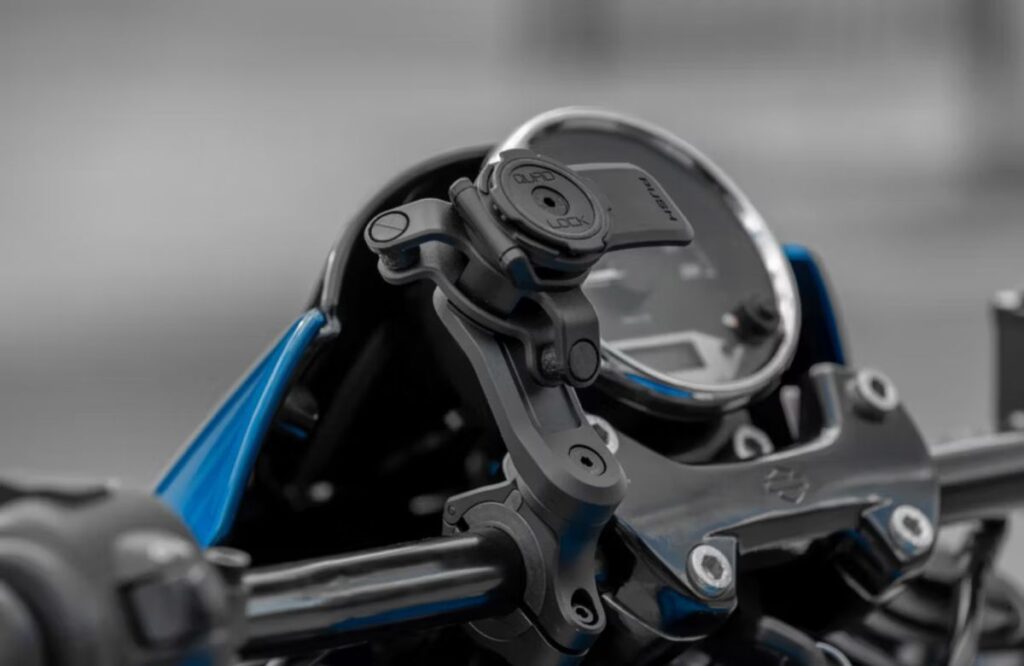 Quad Lock Handlebar Mount – Best One-Hand Operation Mount


