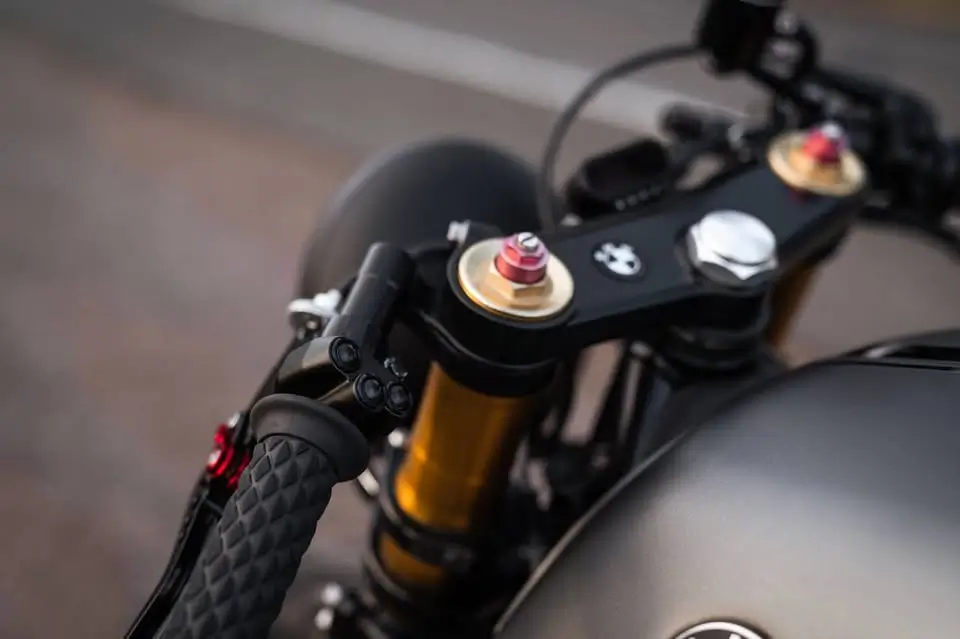 BMW K100LT Motogadget setup