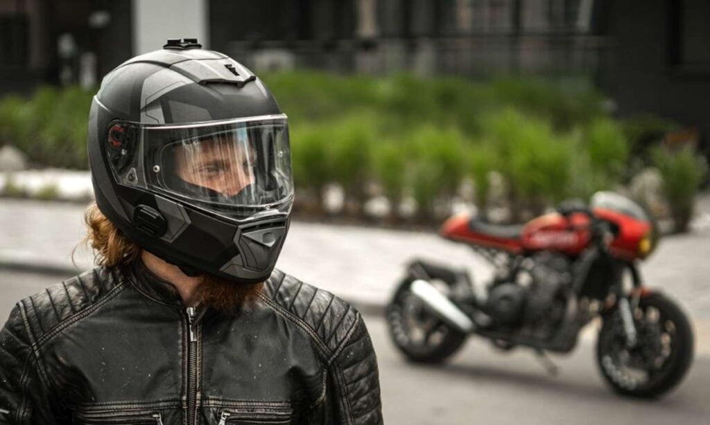 Best Full Face Helmets for Café Racer