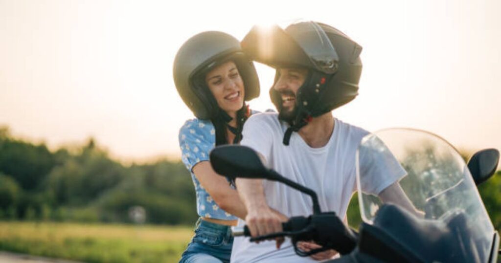 Best Modular Helmets for Cafe Racer