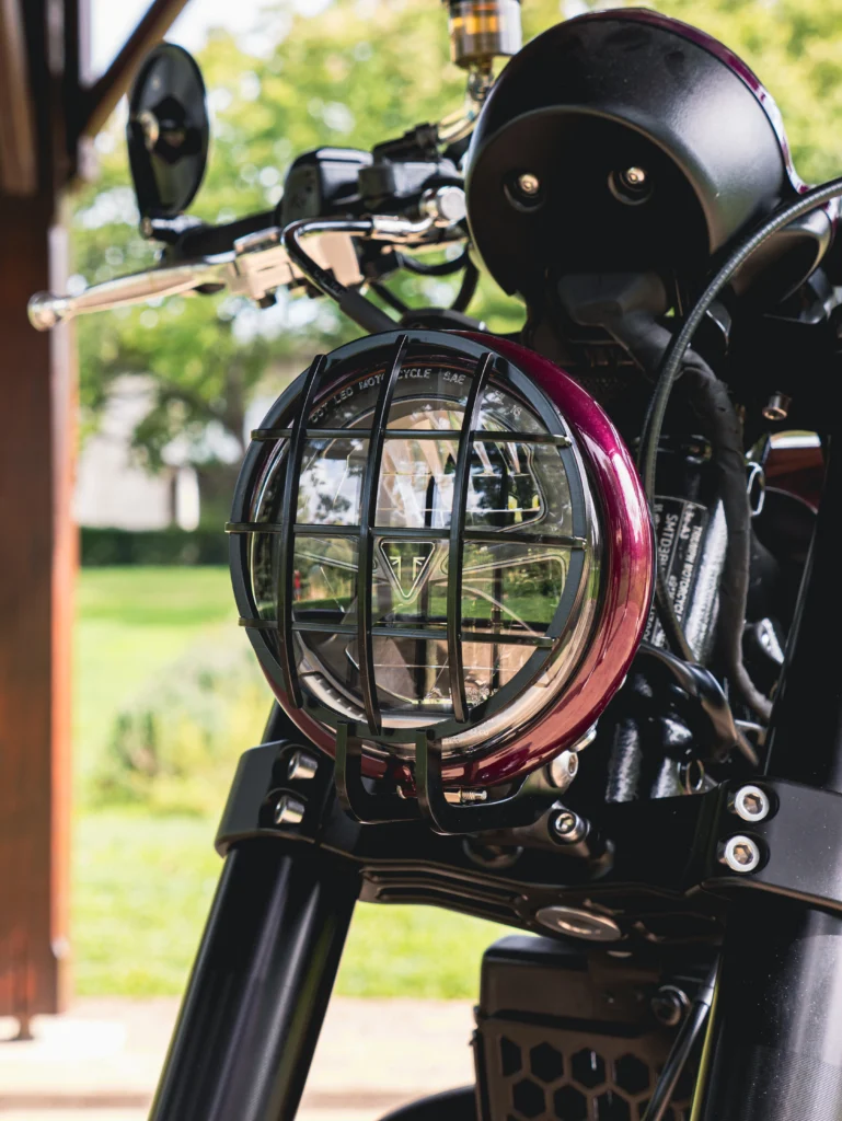 Triumph Speedmaster 1200 Bobber Headlight